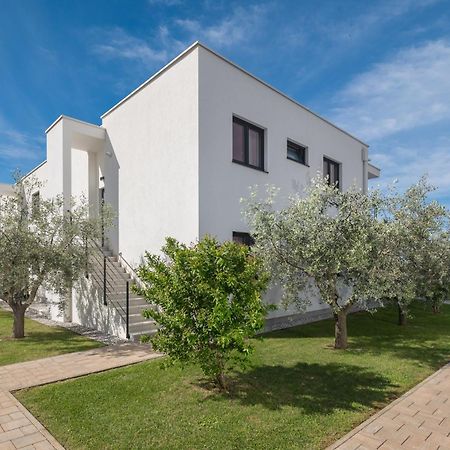 Lana Premium Residence 2 Пореч Экстерьер фото