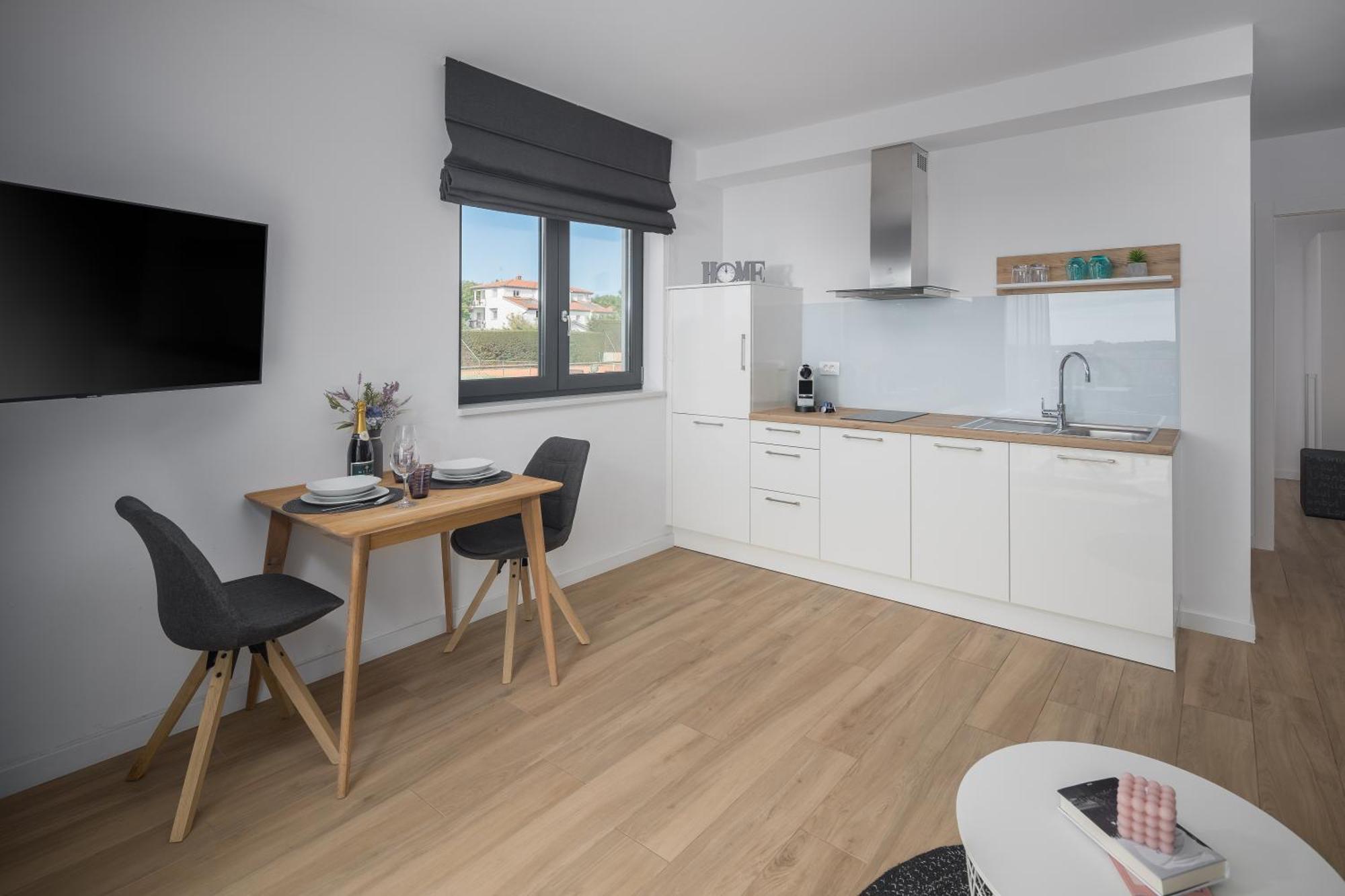 Lana Premium Residence 2 Пореч Экстерьер фото