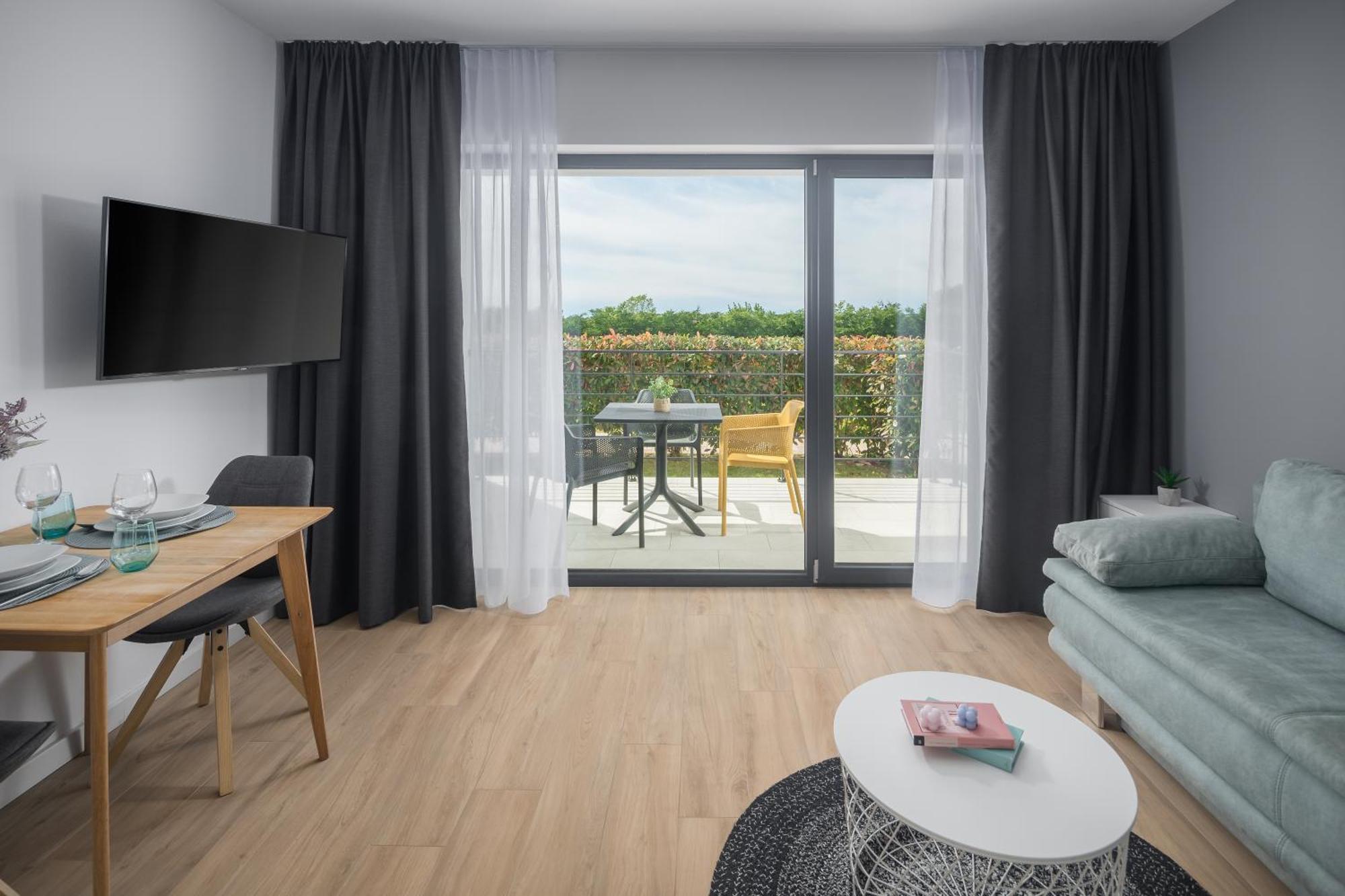 Lana Premium Residence 2 Пореч Экстерьер фото